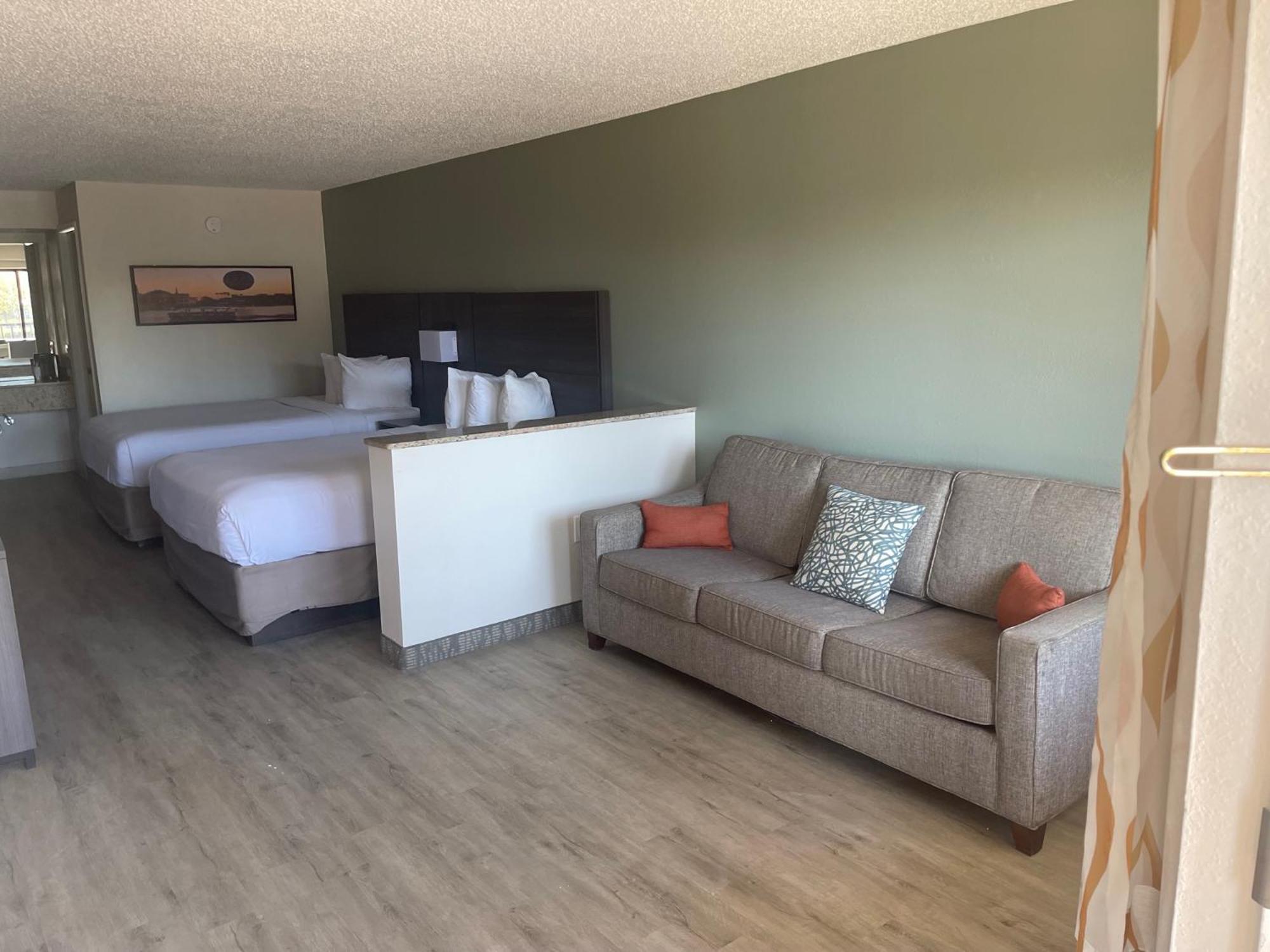 Quality Inn & Suites Orlando East - Ucf Area Alafaya Exterior foto